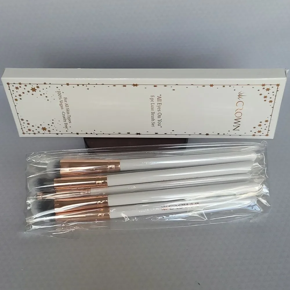 Crown All Eyes On You - 5 Pc Luxe Brush Set